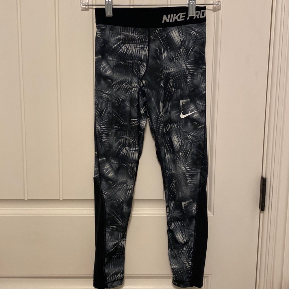 Nike Pro Leggings.